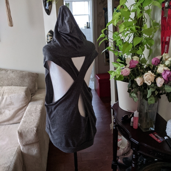 Medium Tank Hoodie - Picture 2 of 2